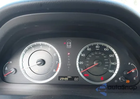 2010 Honda Accord 2.4 Lx-S z USA, uszkodzony, nr VIN 1HGCS1B35AA010637